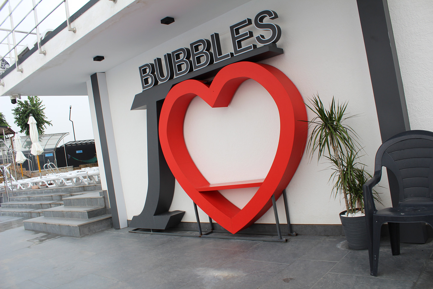 Bubbles KP intro photo 1