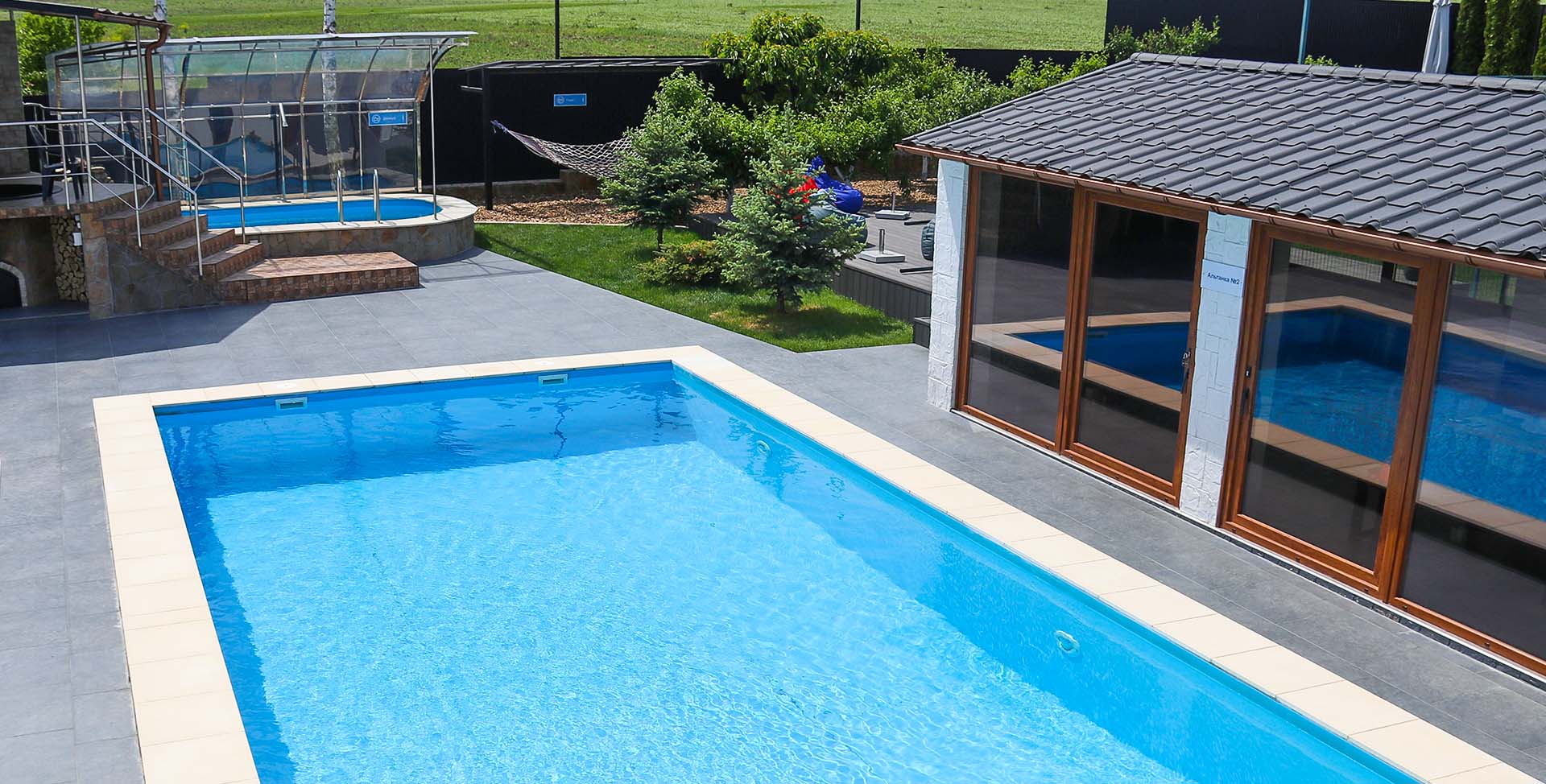 Bubbles KP pool photo 3